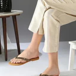 Inc 5 Women Embellished Ethnic Open Toe Flats-12