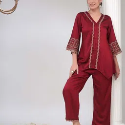 Bani Women Embroidered V-Neck Tunic & Palazzos Set-image-49