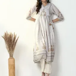 SHOWOFF Off White Embellished Kurta-image-32