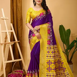 KALINI Ethnic Motifs Woven Design Zari Saree-49