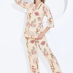 QUIRA Women Floral Printed Night suit-picture-21