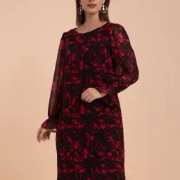 Fablestreet Red & Black Floral Print Shift Dress-image-54