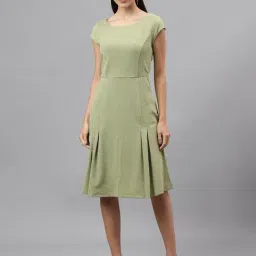Latin Quarters Green A Line Dress-picture-43