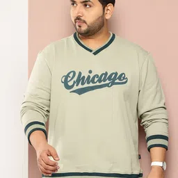 Sztori Plus Size V-Neck Typography Printed Pullover Sweatshirt-image-39