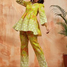 VASTRAMAY Embroidered Pure Cotton V-Neck Tunic With Trousers Co-Ords-image-4