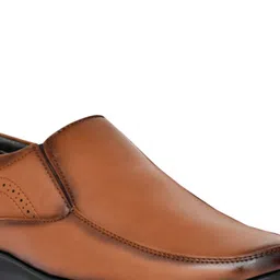 Vask Men Regular Slip-On Sneakers image 5