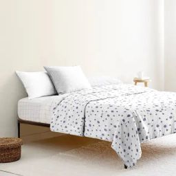 The Baby Atelier Dot Printed Purple Organic Cotton Baby Quilt-image-39