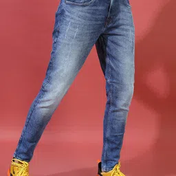 HIGHLANDER Men Tapered Fit Light Fade Mid-Rise Stretchable Jeans-image-96