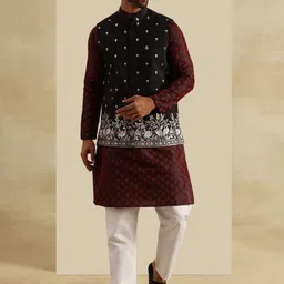 SOJANYA Men Embroidered Regular Kurta with Pyjamas With Nehru Jackets-53