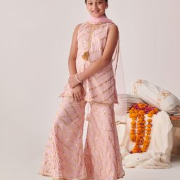 Pspeaches Georgette Sleeveless Lurex Checked Kura With Sharara & Dupatta - Peach-picture-38
