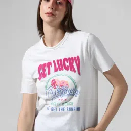 Only White & Pink Cotton Graphic Print T-Shirt-image-32