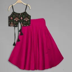 IRSIA Girls Embroidered Thread Work Lehenga Set-picture-16