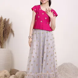 Inddus Girls Embroidered Zari Net Ready To Wear Lehenga & Choli-picture-3