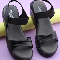 D LORZERI Wedge Sandals with Bows-56