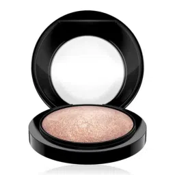 M.A.C Mineralize Skinfinish Soft and Gentle - 10 g image 3