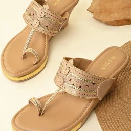 Rocia by Regal Women's Beige Toe Ring Wedges-image-89