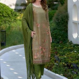 MOJILAA Women Floral Embroidered Regular Sequinned Kurta with Trousers & With Dupatta-picture-4