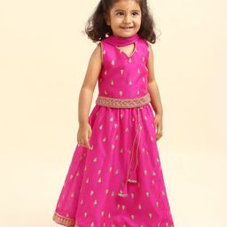 Babyhug Woven Sleeveless Embroidery Choli Lehenga With Dupatta - Dark Pink-image-33