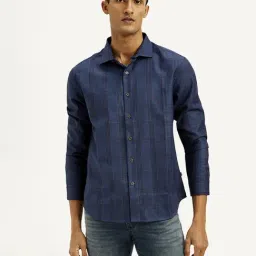 Levi's Blue Slim Fit Checks Shirt-picture-25