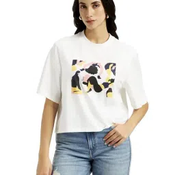 Levi's White Cotton Relaxed Fit Graphic Top-picture-49