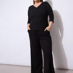 SASSAFRAS Curve Plus Size Rib Three-Quarter Sleeves Top With Trouser-16