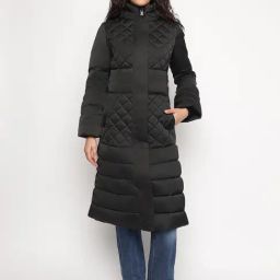 Guess Black Solid Hooded Neck Puffer Jacket-image-43