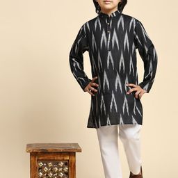 SKAVIJ Men Printed Regular Pure Cotton Kurta with Pyjamas image 5