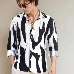 SAMRIZ Men Abstract Printed Spread Collar Casual Shirt-picture-0