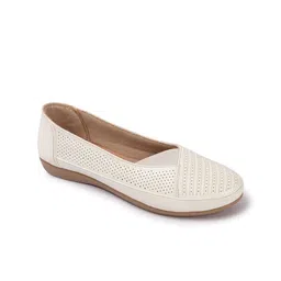 Mast & Harbour Women Open Toe Flats-14