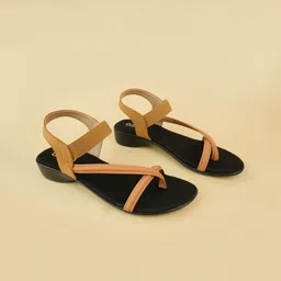 Ozuri Women Colourblocked Open Toe Flats-image-91