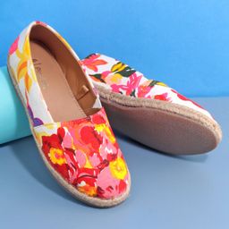 Pine Kids Casual Shoes Floral Print - Red White-image-100
