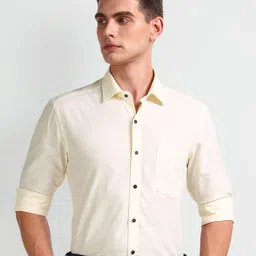Arrow Men Smart Spread Collar Solid Cotton Slim Fit Formal Shirt-image-18