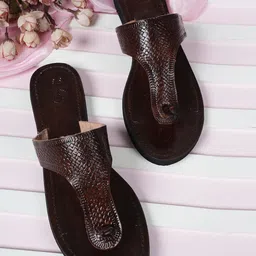 JUTTIESMAKER Women Solid Open Toe Flats-21