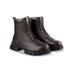 Bxxy Women Block-Heeled Regular Boots-32