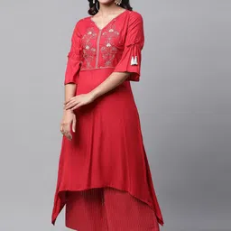 AURELIA Women Floral Embroidered Regular Kurta with Palazzos-picture-35