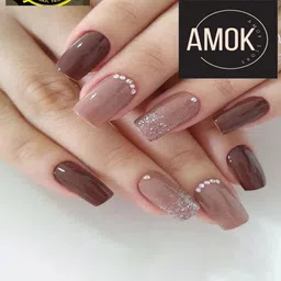 AMOK STORE Set Of 12 Classic Artificial Nails & Prep-Pad, Manicure Stick, Buffer & Glue image 2