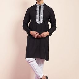 Satwaa Floral Yoke Design Mandarin Collar Chikankari Cotton Silk Straight Kurta-image-88