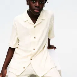 H&M 2-Piece Shirt & Shorts Set-image-43