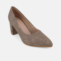 Rubeezz Textured Party Block Sandals image 5