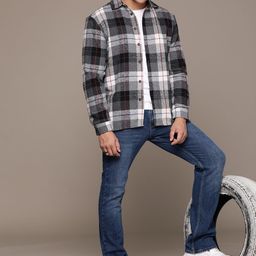 Roadster Men Bootcut Stretchable Jeans-picture-8