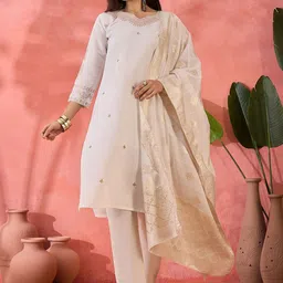 Sangria Women Floral Embroidered Kurta with Trousers & Dupatta-picture-27