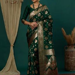 Satrani Green Silk Blend Woven Saree With Unstitched Blouse-image-86