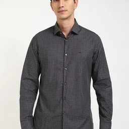 Calvin Klein Jeans Men Slim Fit Grid Tattersall Checks Opaque Casual Shirt-image-68
