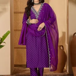 Sangria Women Geometric Printed Kurta with Trousers & Dupatta-picture-26