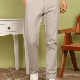 encore by INVICTUS Men Slim Fit Mid-Rise Pure Cotton Pleated Trousers-picture-43