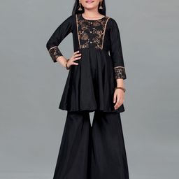 Sangria Girls Printed Kurta Set-image-44