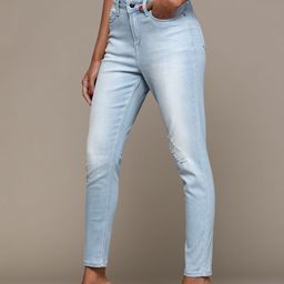 bebe Women Light Indigo Denim Daze Super Skinny Fit High-Rise Mildly Distressed Jeans-image-86