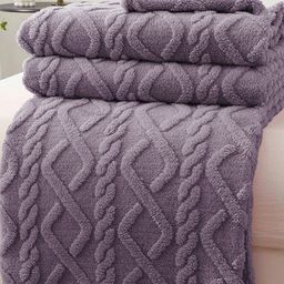 San Marino Coral Lavender Geometric Fleece Mild Winter 400 GSM Single Bed Blanket-image-90