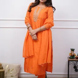 DIVASTRI Women Ethnic Motifs Embroidered Regular Thread Work Kurta with Trousers & With Dupatta-picture-7