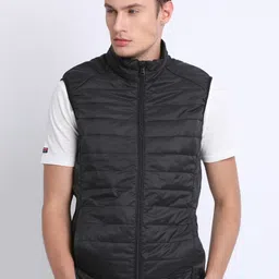 t-base Men Black Solid Lightweight Puffer Jacket-image-13